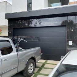 garage door repair in Manhattan beach, CA